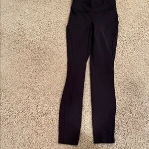Lululemon Base Pace High-Rise Tight 28" *Brushed
Black